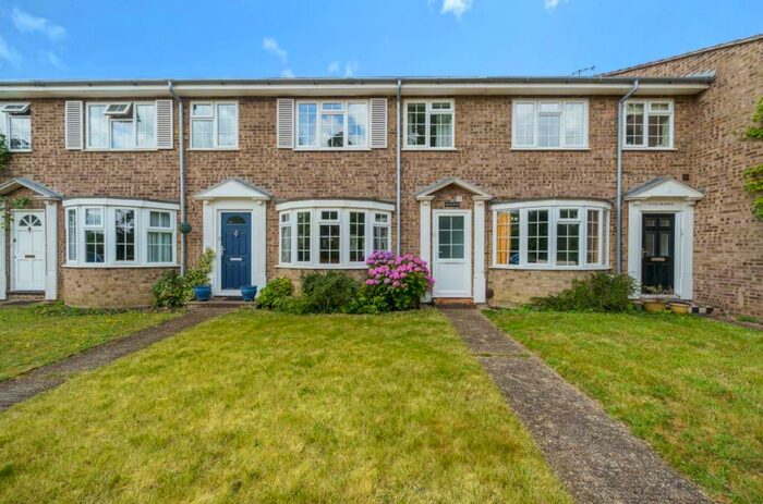 3 Bedroom Terraced House To Rent In Horsell, GU21