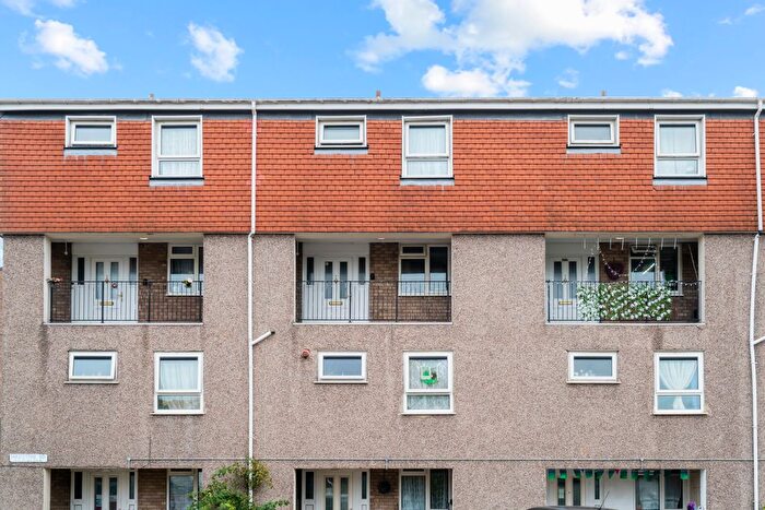 3 Bedroom Maisonette For Sale In Maidstone Road, Leicester, LE2