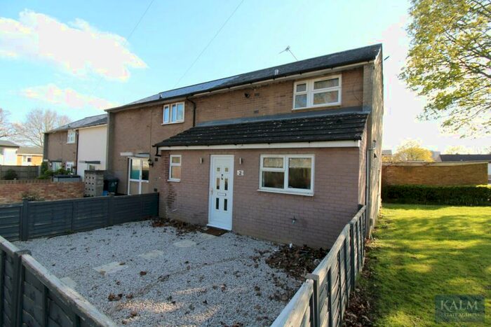 2 Bedroom End Of Terrace House To Rent In Ridgeway, Stevenage, SG1