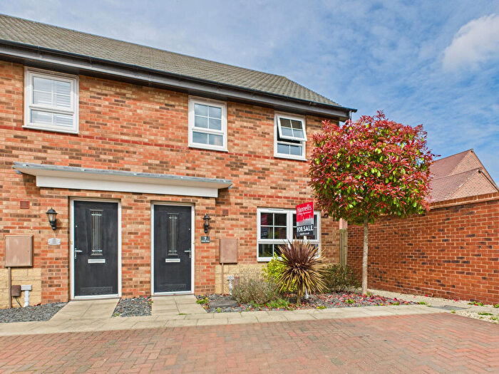 3 Bedroom Semi-Detached House For Sale In Harper Drive, Mickleover, DE3