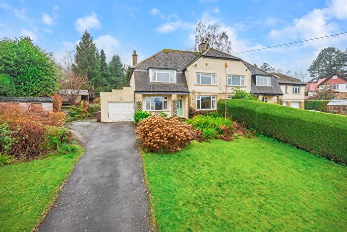 3 Bedroom Semi-Detached House For Sale In Shannon Close, Ilkley, LS29