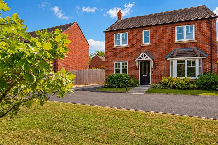 4 Bedroom Detached House For Sale In Nelsons Way, Stockton, Southam, CV47