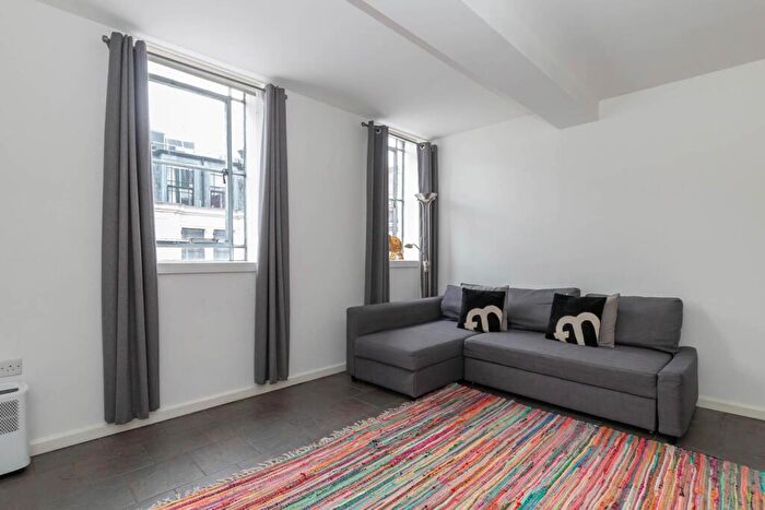 Studio To Rent In Sun House, Bennetts Hill, B2