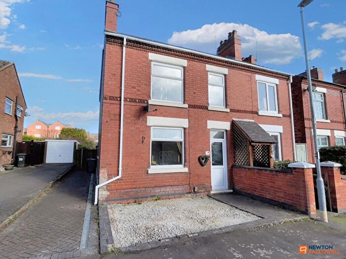 3 Bedroom Semi-Detached House For Sale In Grange Road, Ibstock, LE67