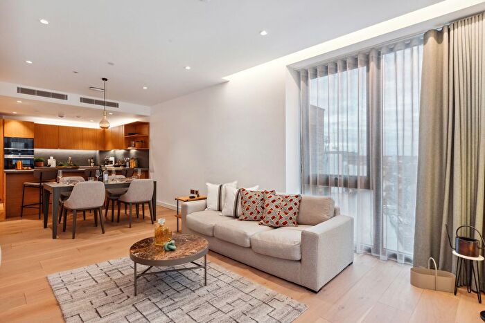 2 Bedroom Flat To Rent In Camley Street, King Cross, N1C