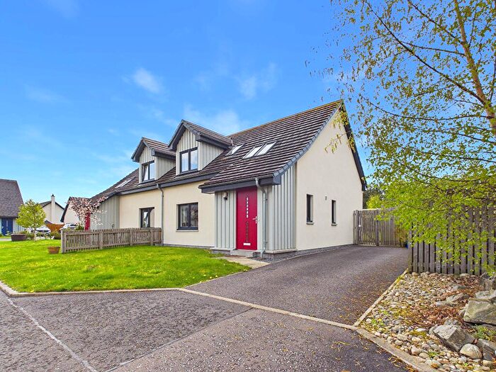 3 Bedroom Semi-Detached House For Sale In Osprey Drive, Boat Of Garten, PH24
