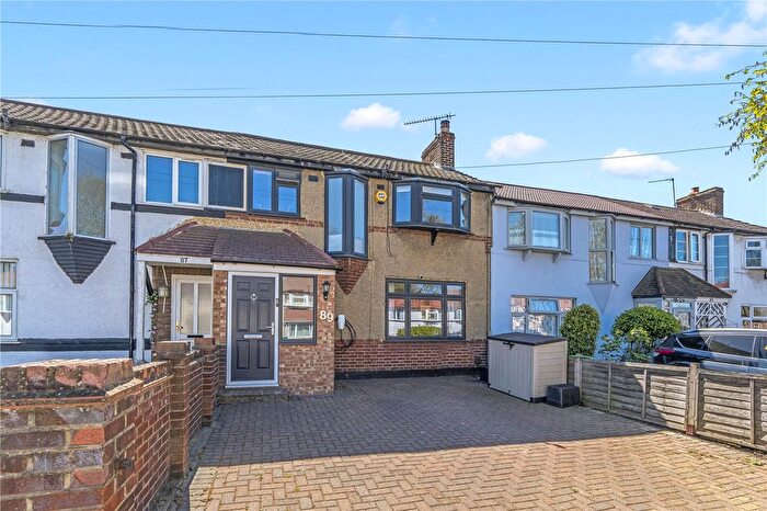 3 Bedroom Terraced House For Sale In Warren Road, Twickenham, TW2