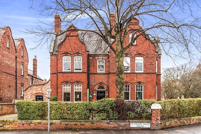 3 Bedroom Maisonette For Sale In Stanhope Road South, Darlington, Durham, DL3