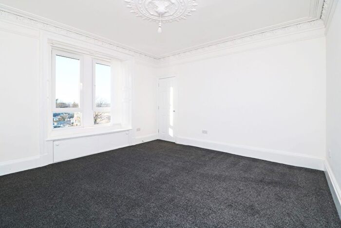 2 Bedroom Flat To Rent In Strathmartine Road, Dundee, DD3