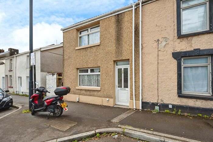 3 Bedroom End Of Terrace House For Sale In Clase Road, Morriston, Swansea, SA6