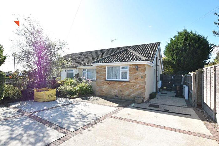 2 Bedroom Semi-Detached Bungalow For Sale In The Greenway, Clacton-on-Sea, CO15