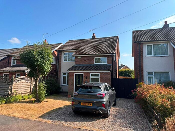 3 Bedroom Detached House For Sale In Casterton Road, Stamford, PE9