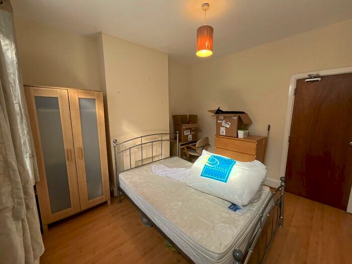 4 Bedroom Terraced House To Rent In Hart Street, Nottingham, Nottinghamshire, NG7