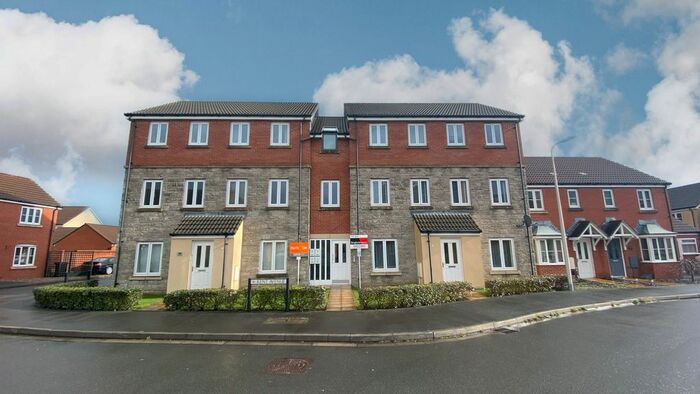 2 Bedroom Flat To Rent In Kent Avenue, West Wick, Weston-Super-Mare, BS24