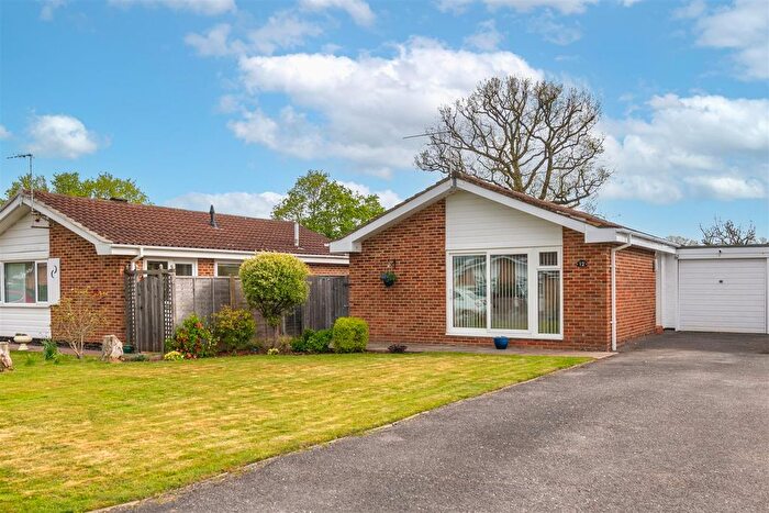 2 Bedroom Detached Bungalow For Sale In Charlotte Grove, Smallfield, Horley, RH6