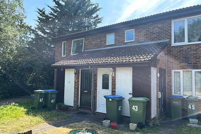 1 Bedroom Flat To Rent In Yarrow Way, Locks Heath, SO31