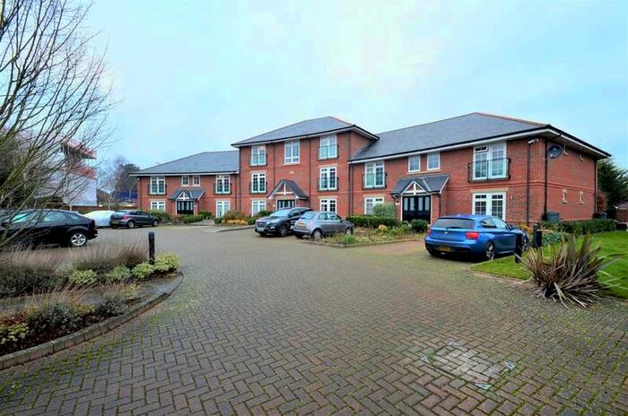 2 Bedroom Flat To Rent In Wetton Place, Egham, TW20