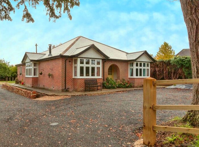 3 Bedroom Bungalow For Sale In Monk Sherborne Road, Sherborne St. John, Basingstoke, Hampshire, RG24