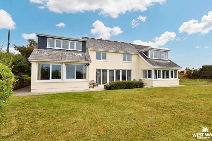 5 Bedroom Detached House For Sale In Croesgoch, Haverfordwest, SA62
