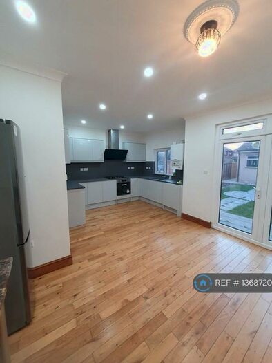 4 Bedroom Semi-Detached House To Rent In Westmorland Road, Harrow, HA1