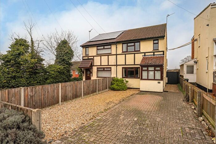 3 Bedroom Semi Detached House For Sale In Norwich Road, Norwich, NR5