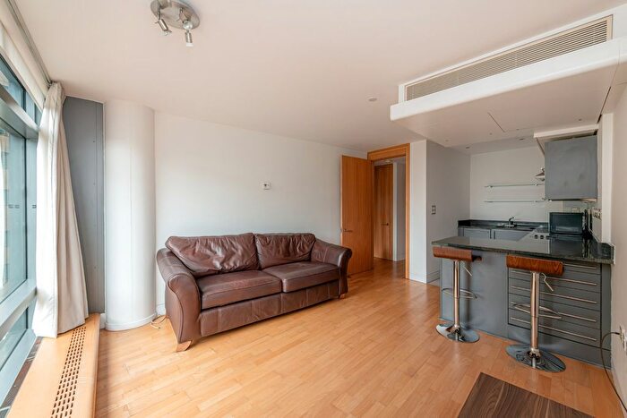 1 Bedroom Flat To Rent In Albert Embankment, London, SE1