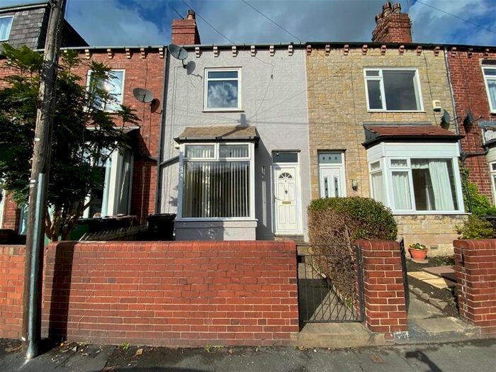 3 Bedroom Terraced House To Rent In Beech Grove Avenue, Garforth, Leeds, LS25