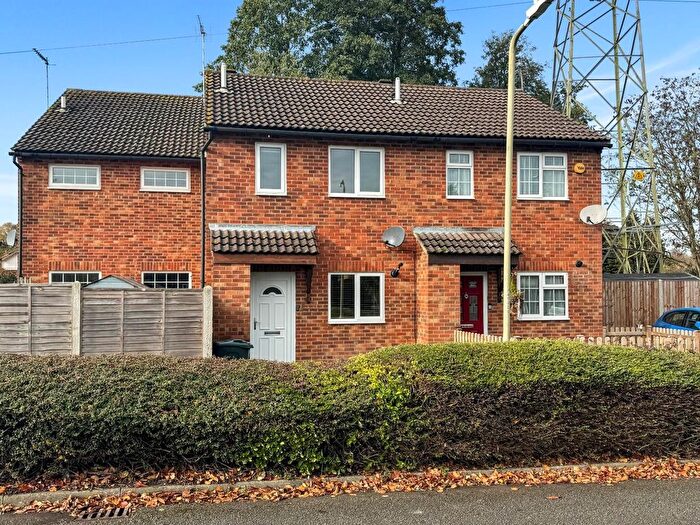 2 Bedroom Terraced House For Sale In Manorfield, Ashford, TN23