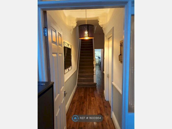 7 Bedroom End Of Terrace House To Rent In Wingrove Road, Newcastle Upon Tyne, NE4