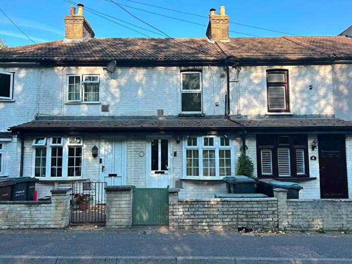 2 Bedroom Terraced House To Rent In Wrotham Road, Meopham, Gravesend, Kent, DA13