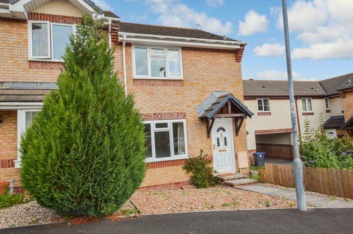 2 Bedroom Terraced House To Rent In Senior Drive, Salisbury, SP2