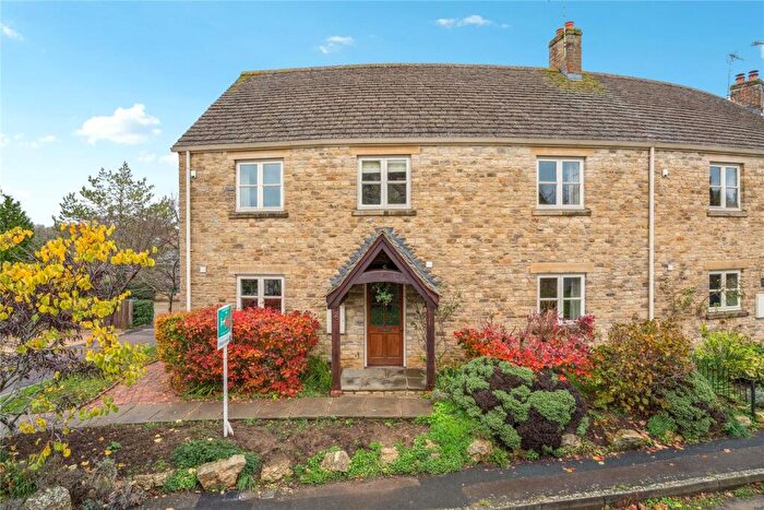 3 Bedroom End Of Terrace House To Rent In Manor Road, Bladon, OX20