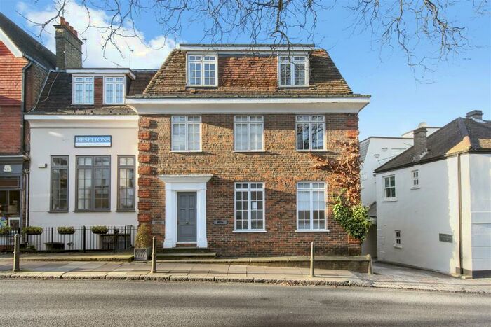 1 Bedroom Flat To Rent In High Street, Harrow On The Hill, HA1