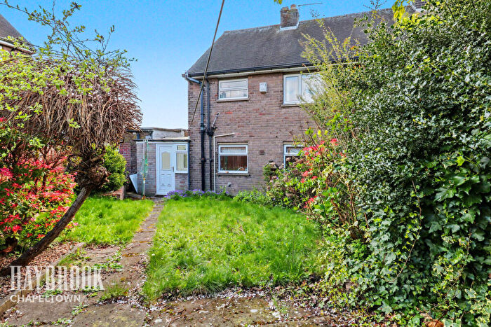 3 Bedroom Semi Detached House For Sale In The Frostings, Grenoside, S35
