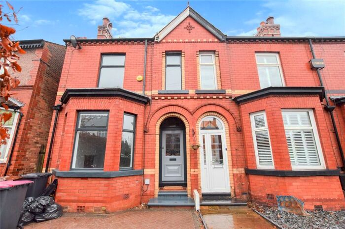 3 Bedroom End Of Terrace House To Rent In Campbell Road, Swinton, Manchester, M27