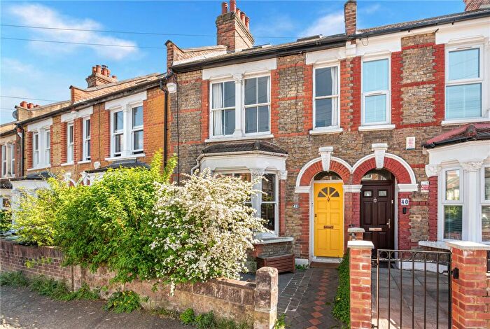 4 Bedroom Terraced House To Rent In Turner Road, London, E17