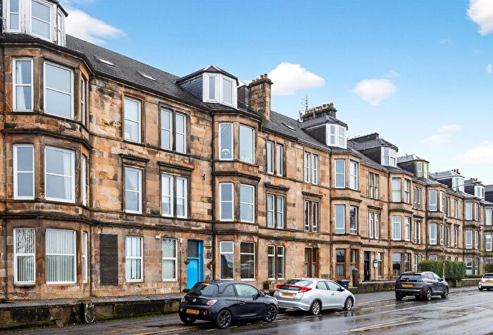 2 Bedroom Flat For Sale In Underwood Road, Paisley, PA3