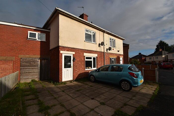 4 Bedroom Property To Rent In Kennan Avenue, Leamington Spa, CV31