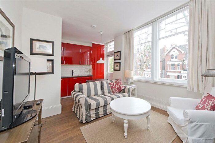 1 Bedroom Flat To Rent In Bassett Road, London, W10