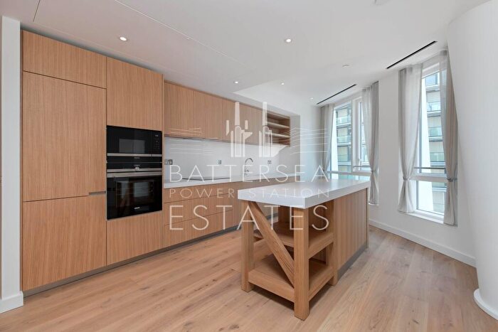 3 Bedroom Apartment To Rent In L-, Prospect Way, Battersea, SW11