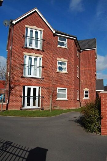 2 Bedroom Flat To Rent In Railway Walk, Bromsgrove, B60