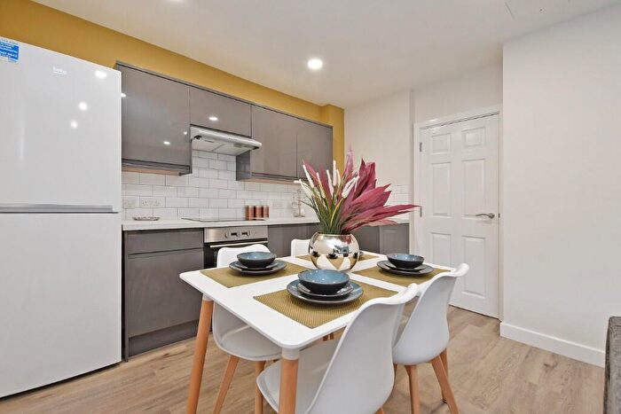 2 Bedroom Apartment To Rent In Broomgrove Apartments, Broomgrove Road, Sheffield, S10