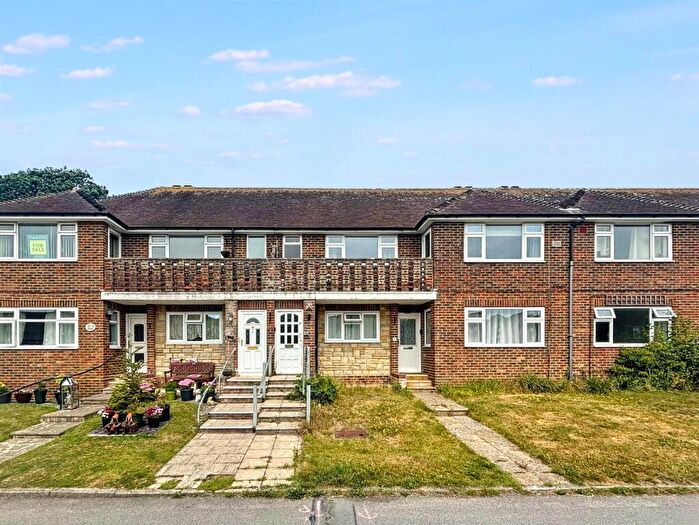 2 Bedroom Maisonette For Sale In Downlands Way, East Dean, BN20