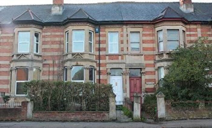 1 Bedroom Flat To Rent In Priorswood Road, Taunton, TA2