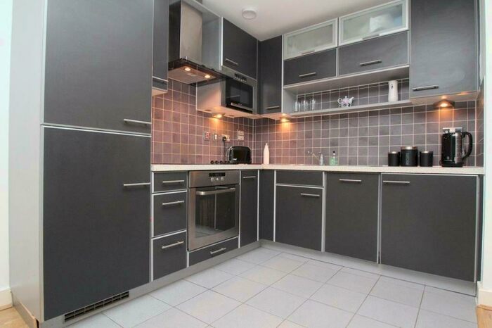 1 Bedroom Apartment To Rent In Marmara Apartments, Western Gateway, Royal Victoria Docks, London, E16