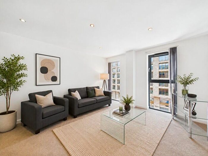 2 Bedroom Apartment To Rent In Nuovo, Ancoats, M4