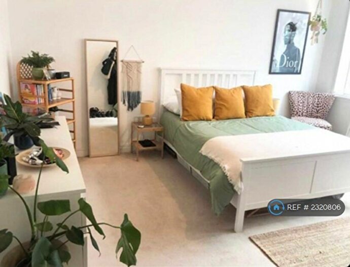 2 Bedroom Flat To Rent In Hilton Street, Manchester, M1