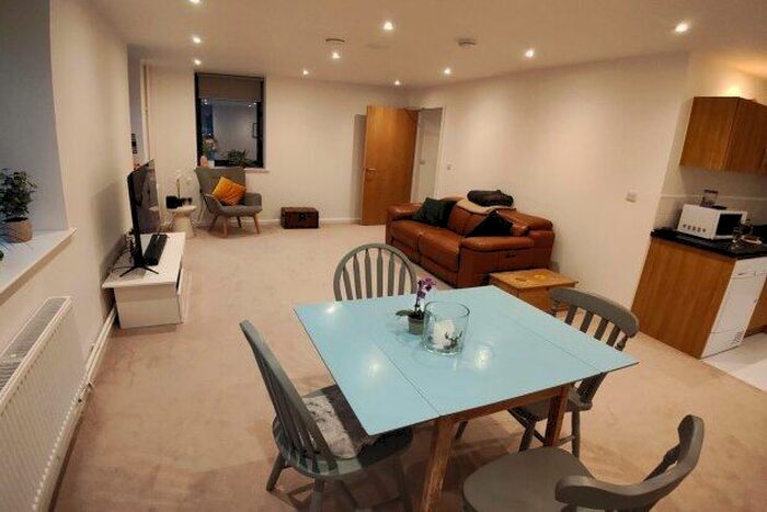 2 Bedroom Flat To Rent In Low Street, Sutton-In-Ashfield, NG17