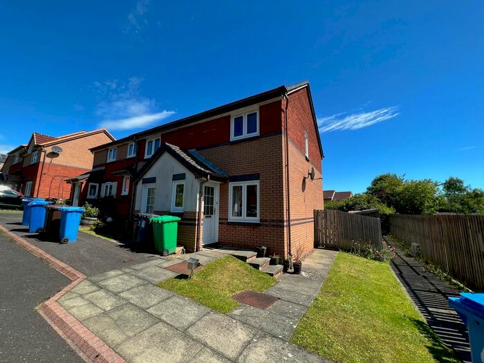 2 Bedroom End Of Terrace House To Rent In Kinnaird Place, Dunfermline, KY12
