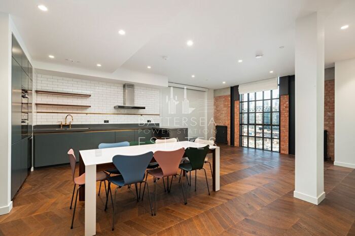 3 Bedroom Flat To Rent In L-, Battersea Power Station, Circus Road East, SW11